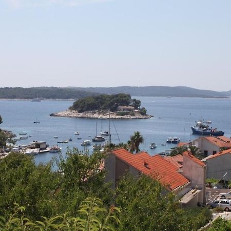 Apartments & Rooms Zlatica Hvar ฮวาร์ ภายนอก รูปภาพ