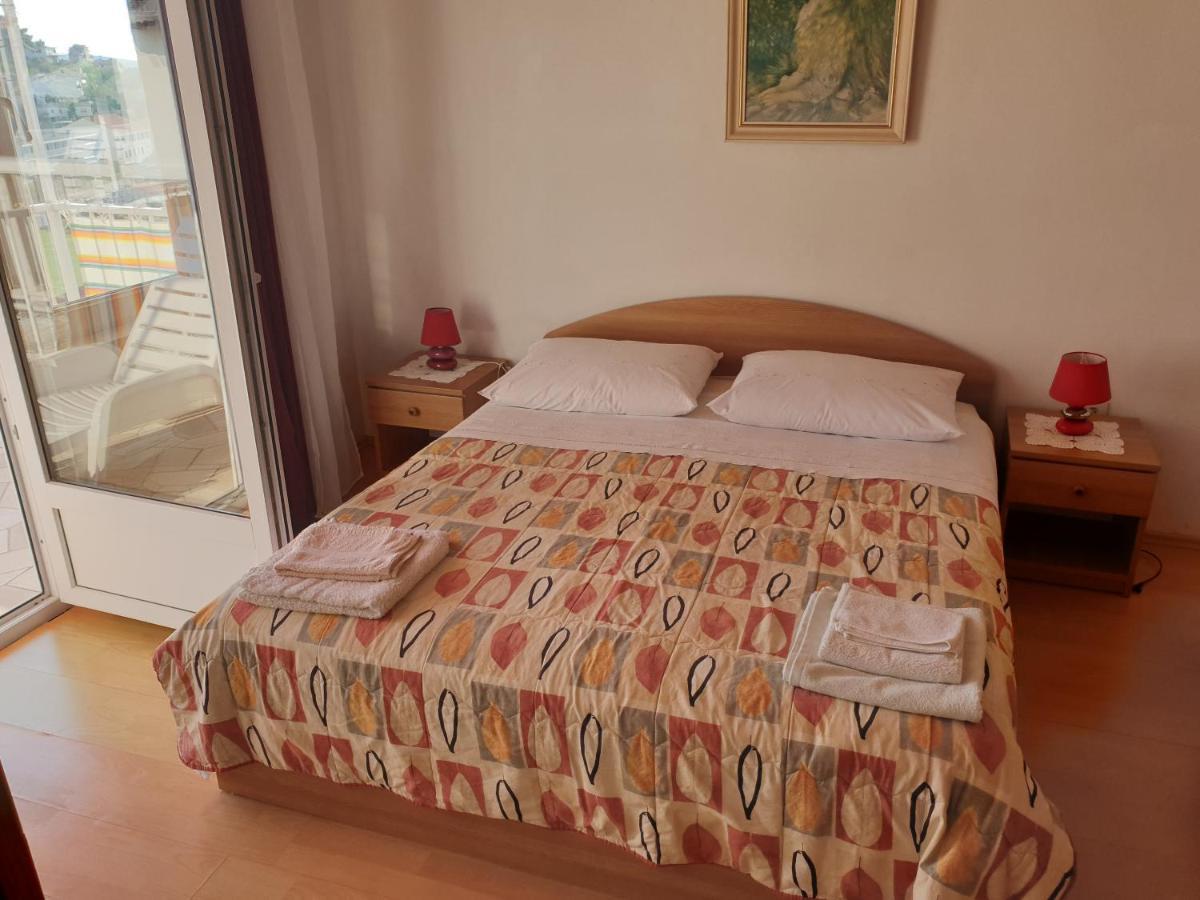 Apartments & Rooms Zlatica Hvar ฮวาร์ ภายนอก รูปภาพ